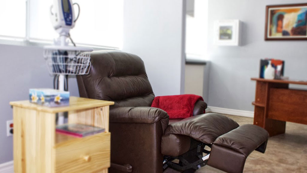 office-brampton-womens-clinic-abortion-ontario-1-recovery-room